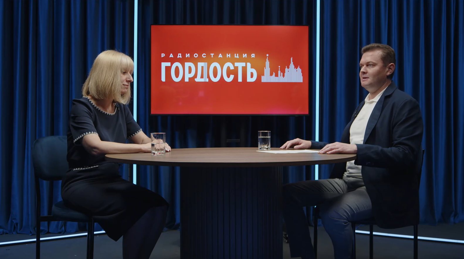 Радиостанция «Гордость» — съёмка в студии
